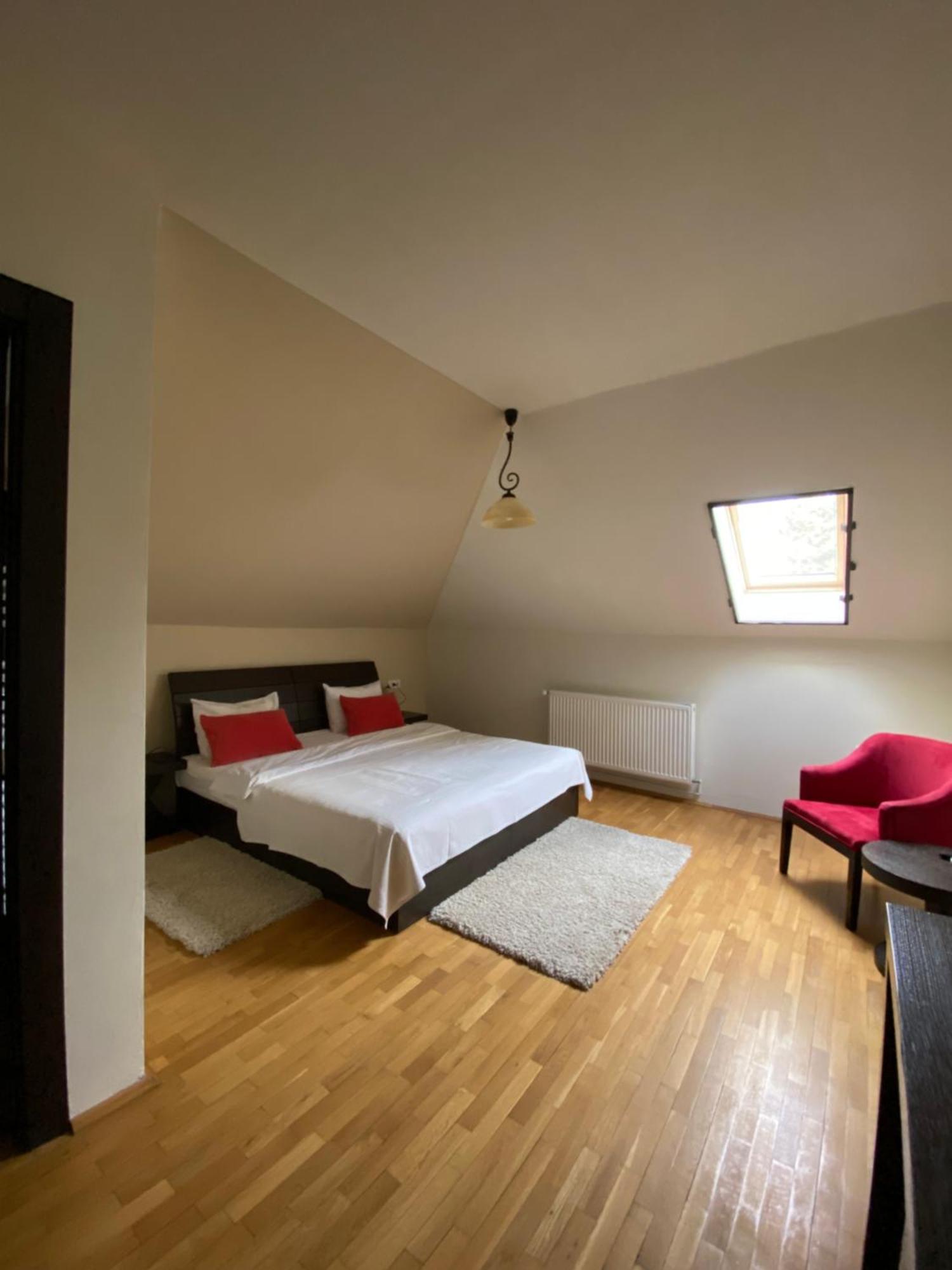 Cetatuia Hotel Magura  Bagian luar foto