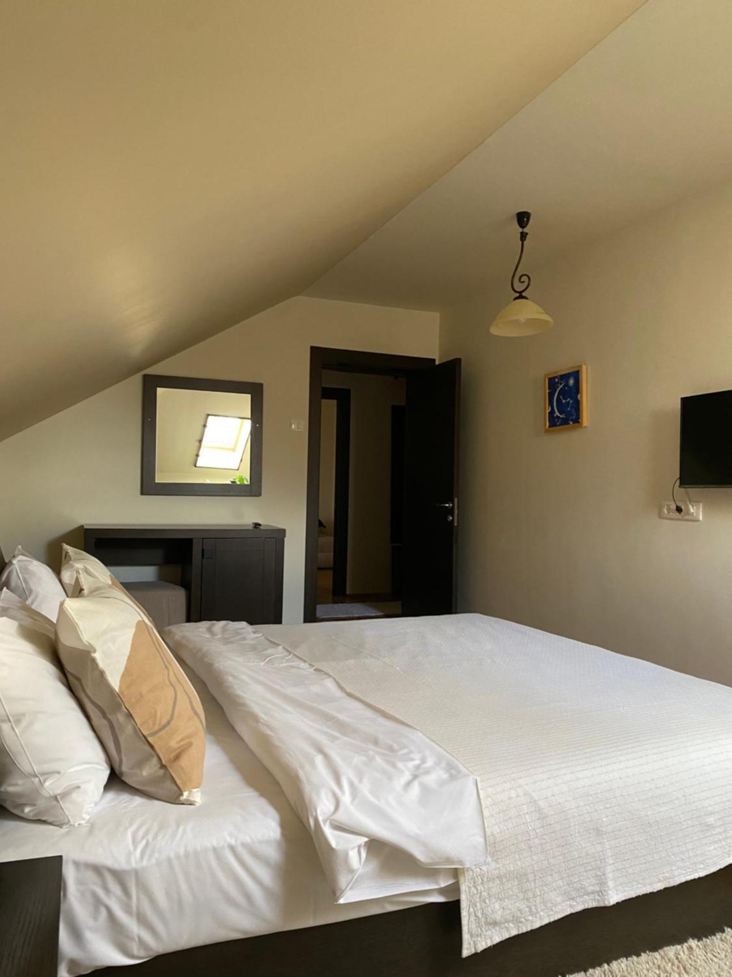 Cetatuia Hotel Magura  Bagian luar foto