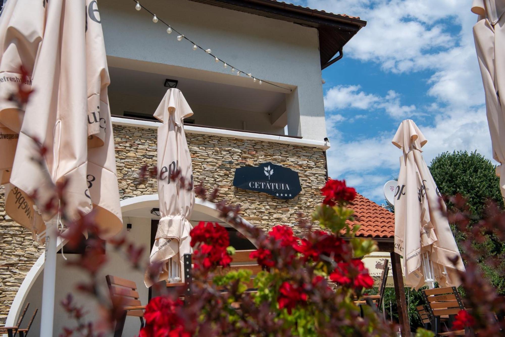 Cetatuia Hotel Magura  Bagian luar foto
